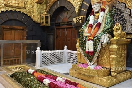 Shirdi Sai Baba Temple, Shirdi