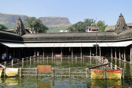Kushavarta Kund, Trimbakeshwar, Nashik