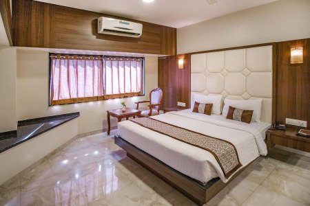 Hotel 24 Seven