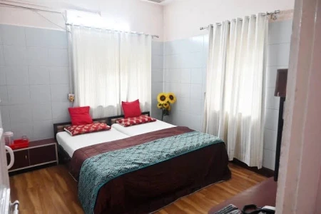 Hotel Sai Lodge 