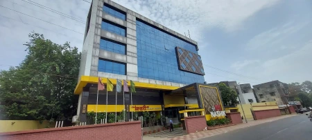 Hotel Seven Sky