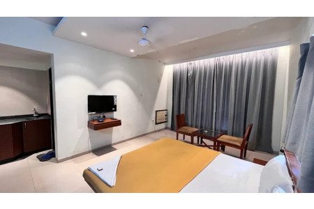 Hotel Sumanchandra Suites