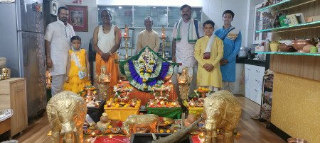 Pandit Shree Lokesh Deo