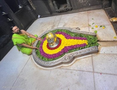 Pandit Shree Chetan Dherage in Trimbakeshwar